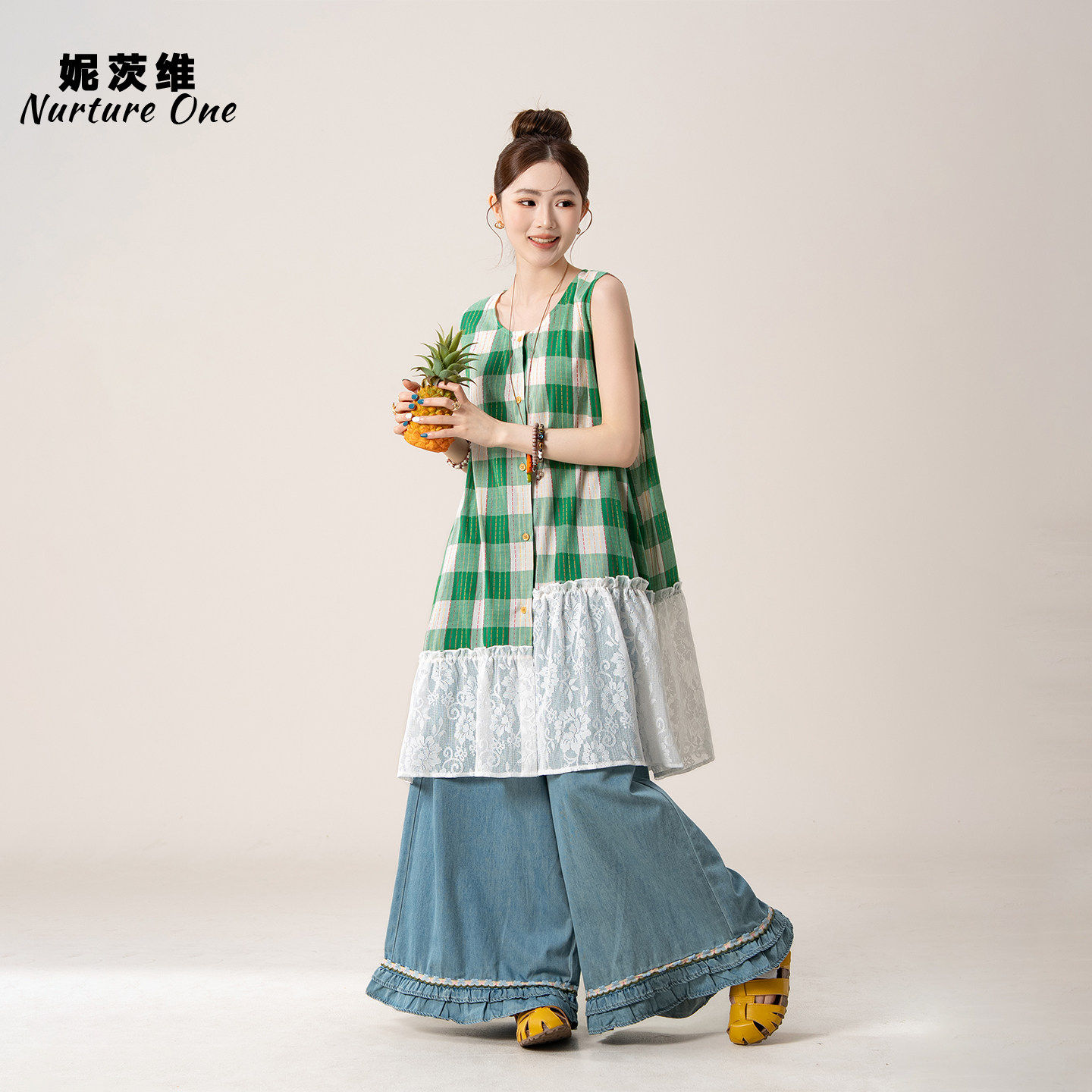 妮茨维【绿格漫夏】蕾丝拼接格子马甲上衣女不撞款穿搭牛仔裤套装