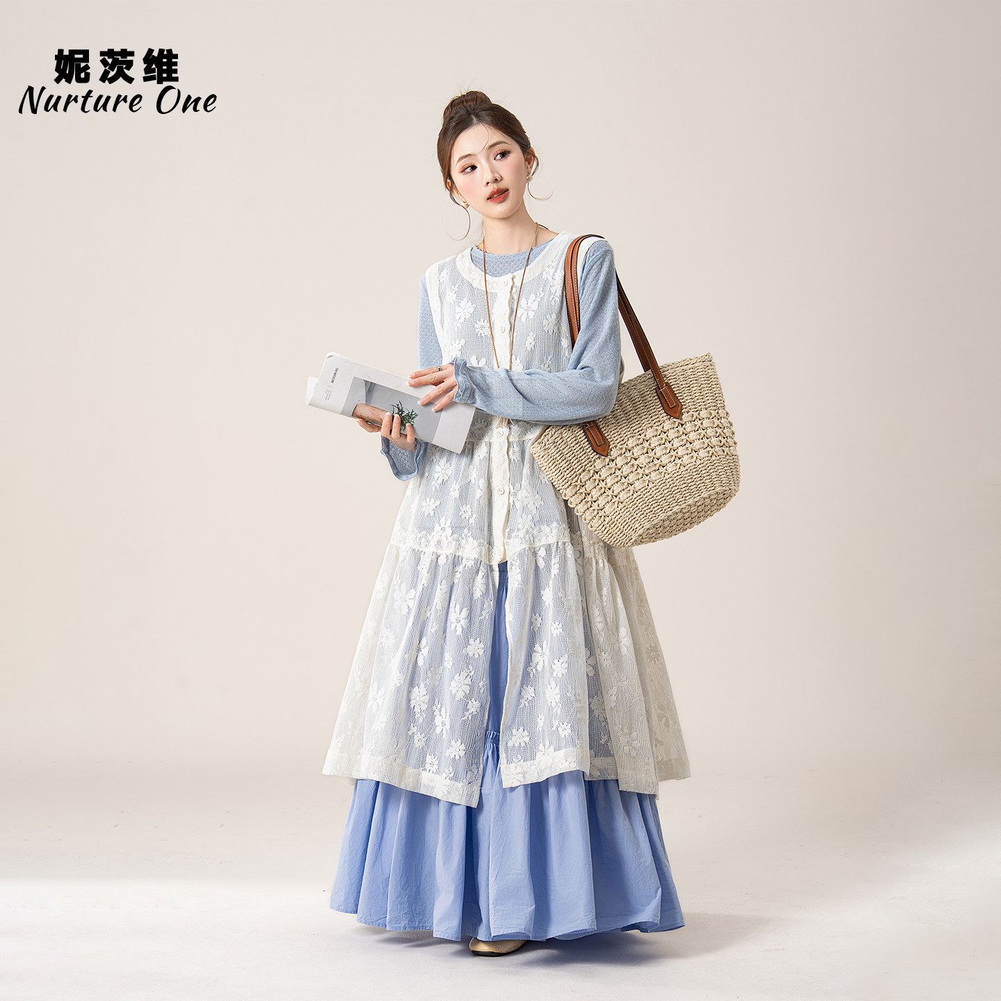妮茨维【轻衫花影】镂空蕾丝马甲提花连衣裙女秋季温柔气质背心