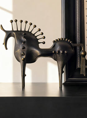 浴舍 现代创意新中式黑色抽象马摆件马年客厅玄关酒柜装饰饰品