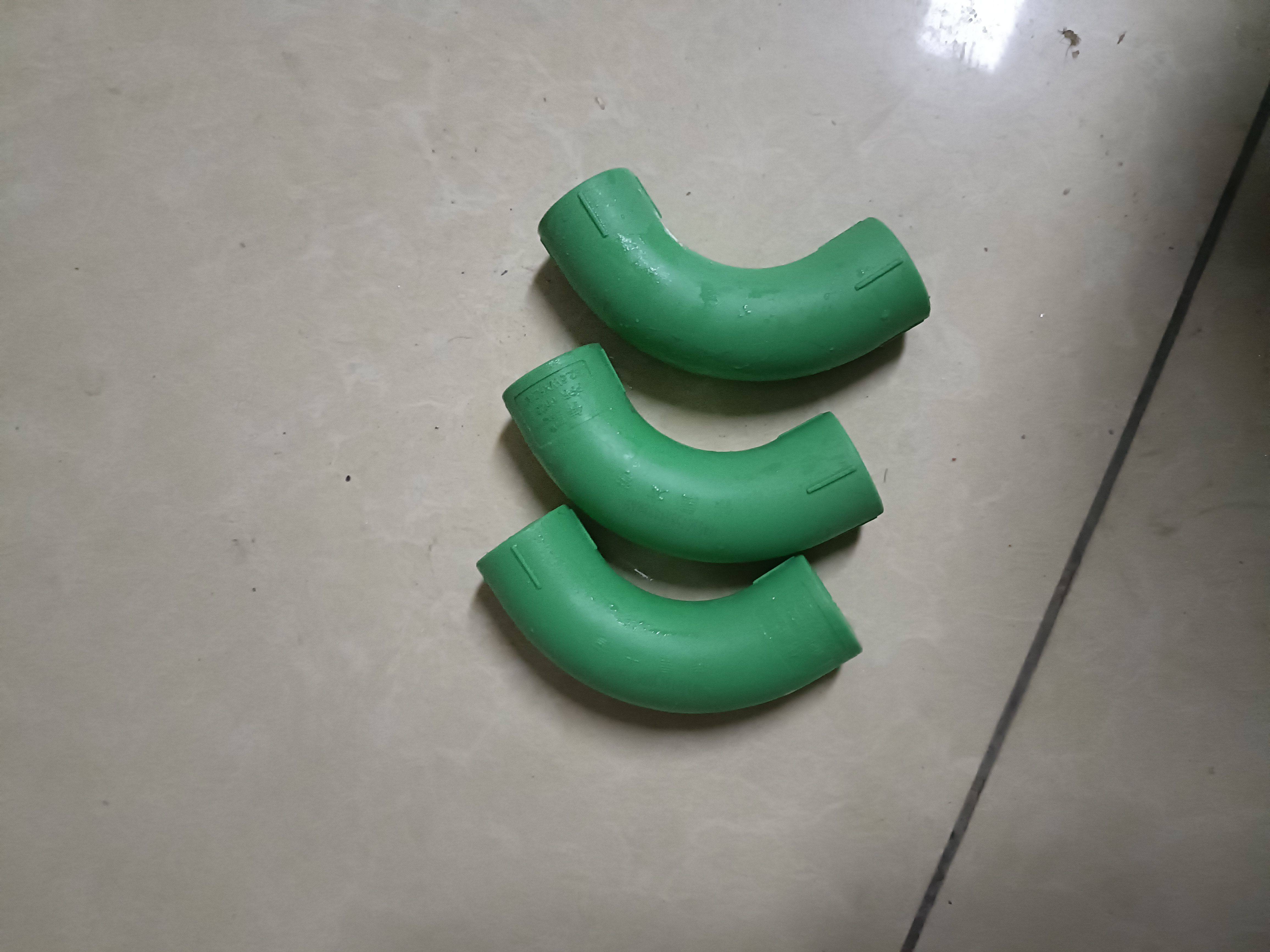 伟星大弯顺水弯头s爬坡弯大弯大流量管件20 4分25水管管件