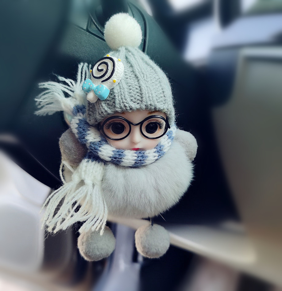 獭兔毛绒大眼娃娃网红书包挂饰