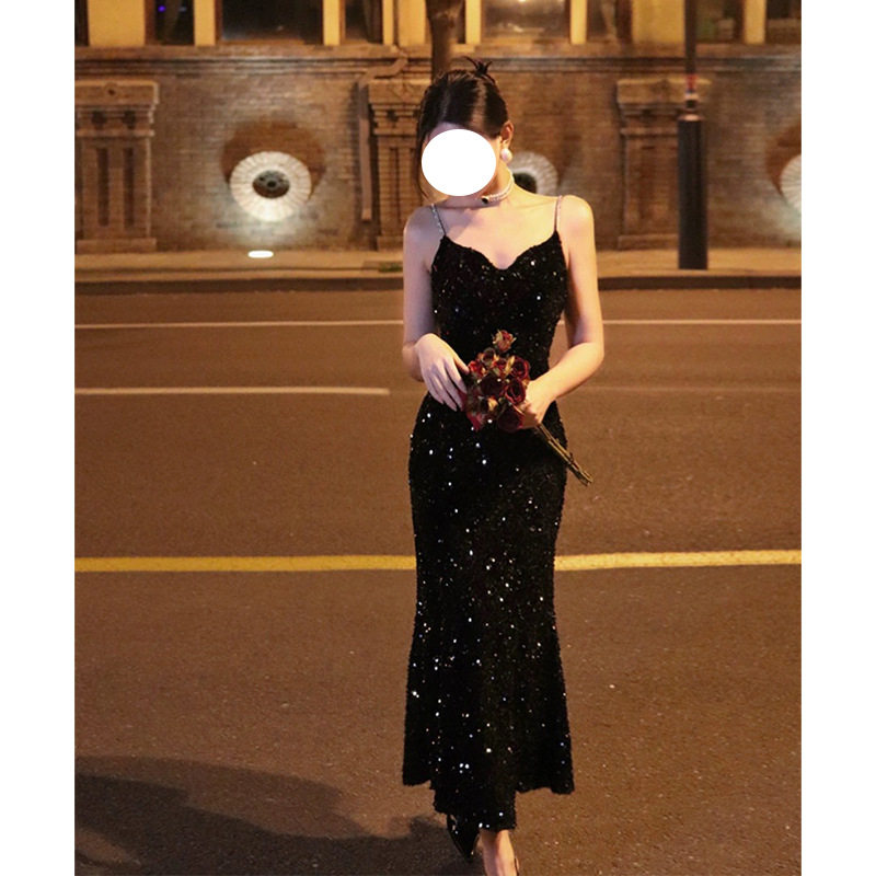 法式性感吊带露肩背礼服女轻奢小众高端级名媛气质亮片鱼尾连衣裙