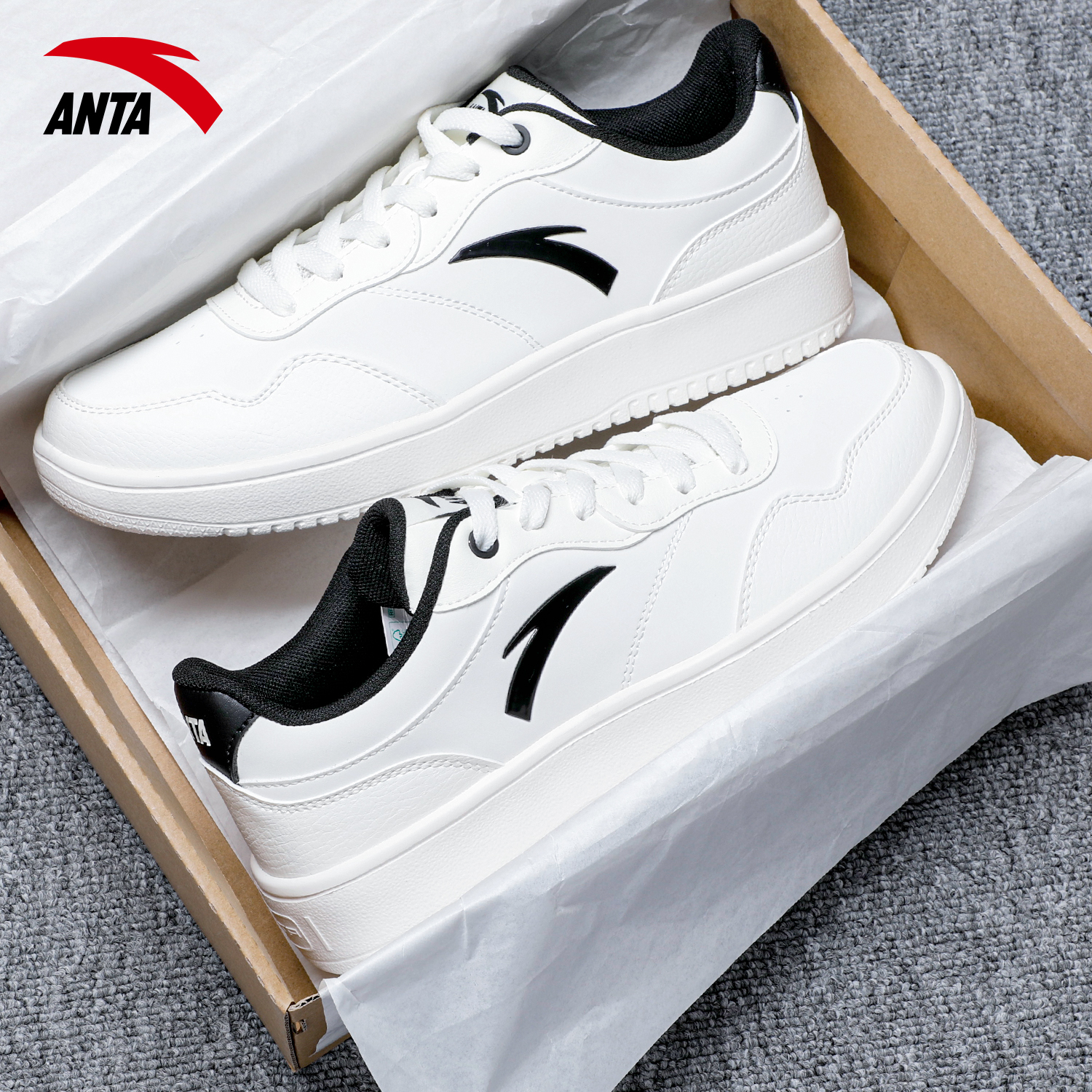 安踏男鞋轻程板鞋厚底小白鞋