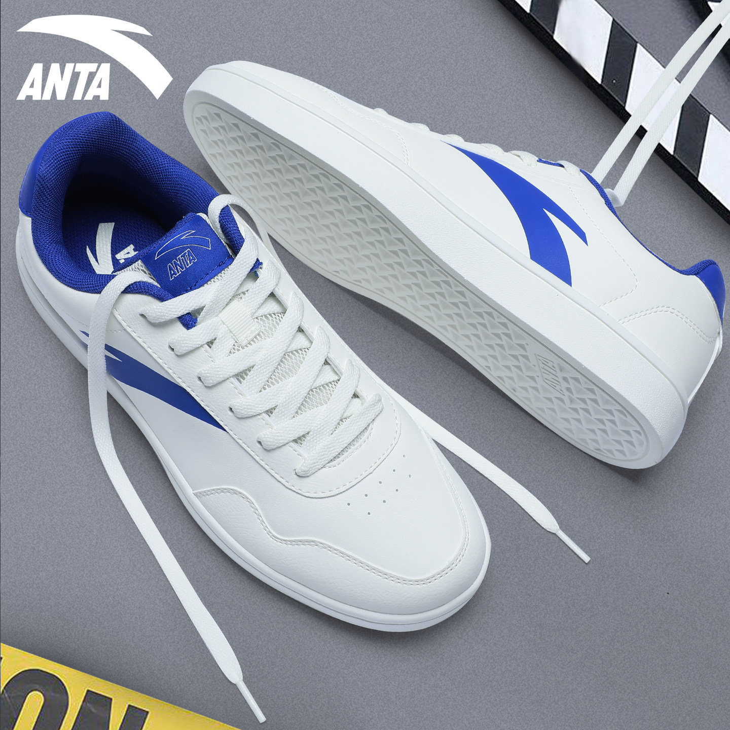 安踏男鞋轻便板鞋经典小白鞋春季2026新款青少年休闲透气运动鞋男