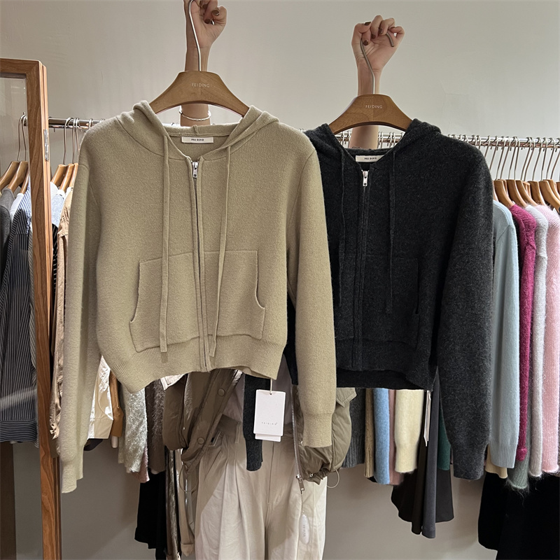 连帽拉链70%羊毛加厚毛衣外套女