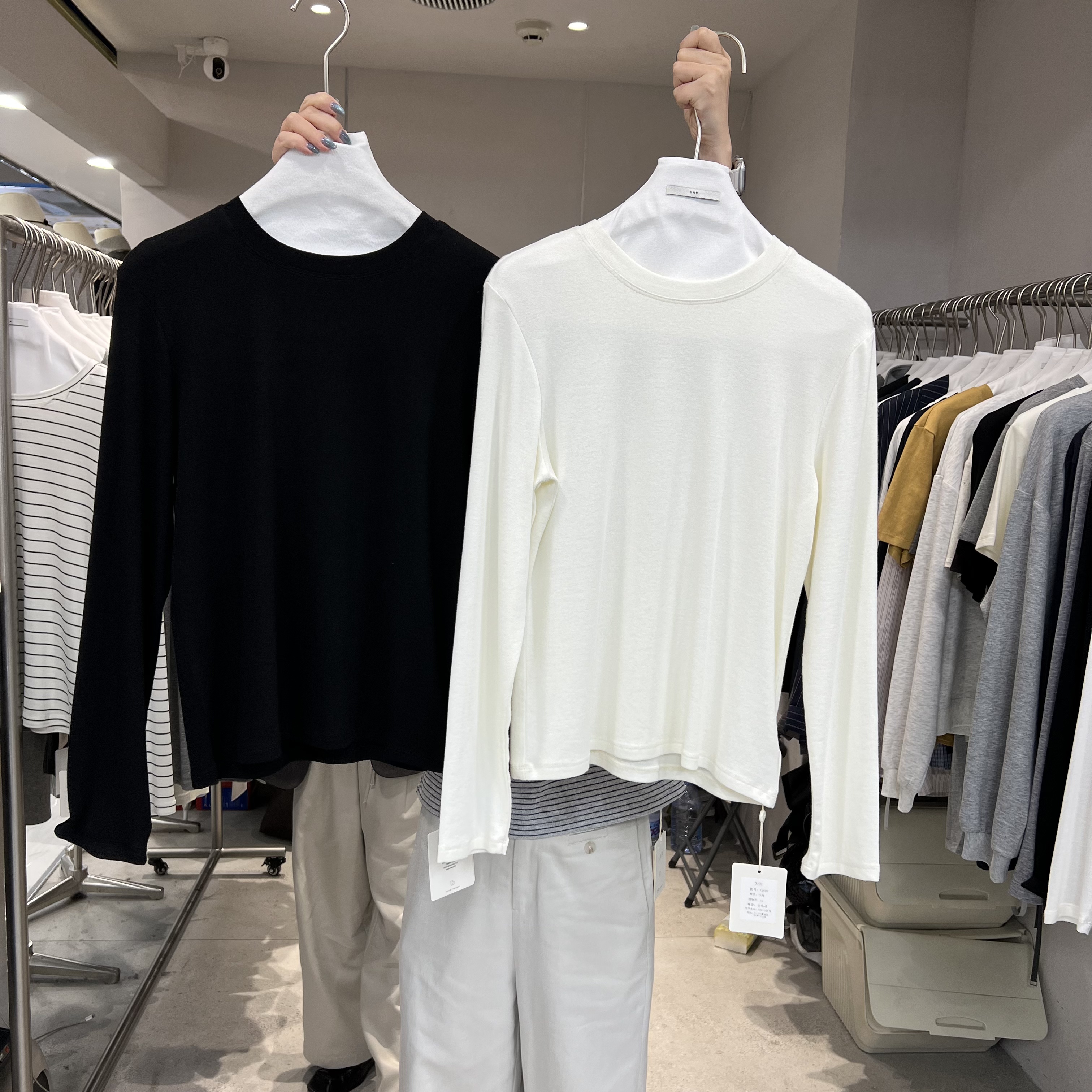 XHM2025秋冬新款纯色基础款百搭圆领修身显瘦长袖T恤女打底衫2007
