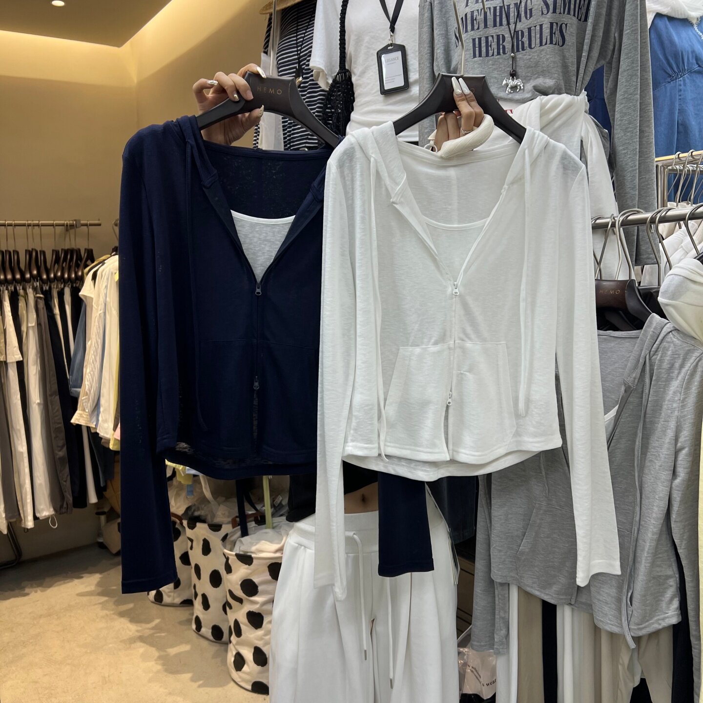 HEMO268929假两件修身显瘦连帽上衣