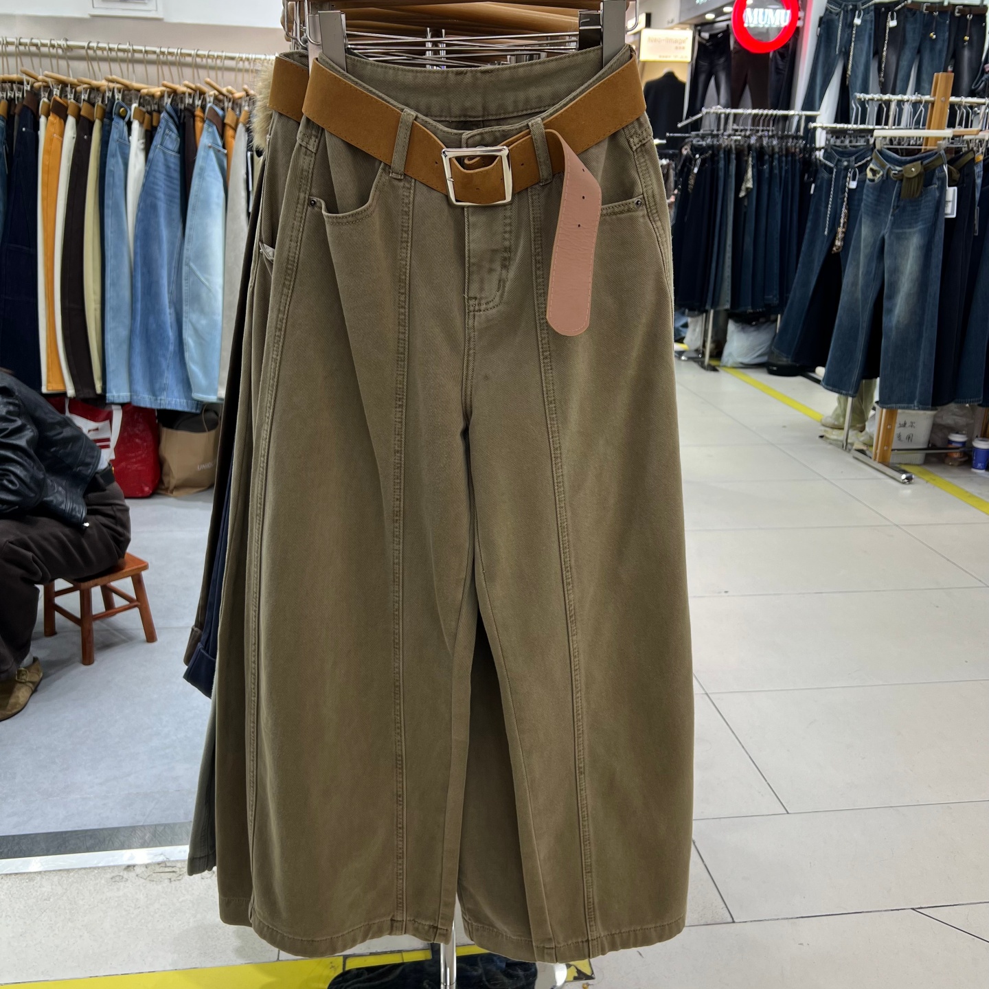 十三行谷木羽2025冬季新款高腰百搭显瘦内里抓绒牛仔阔腿裤女1015