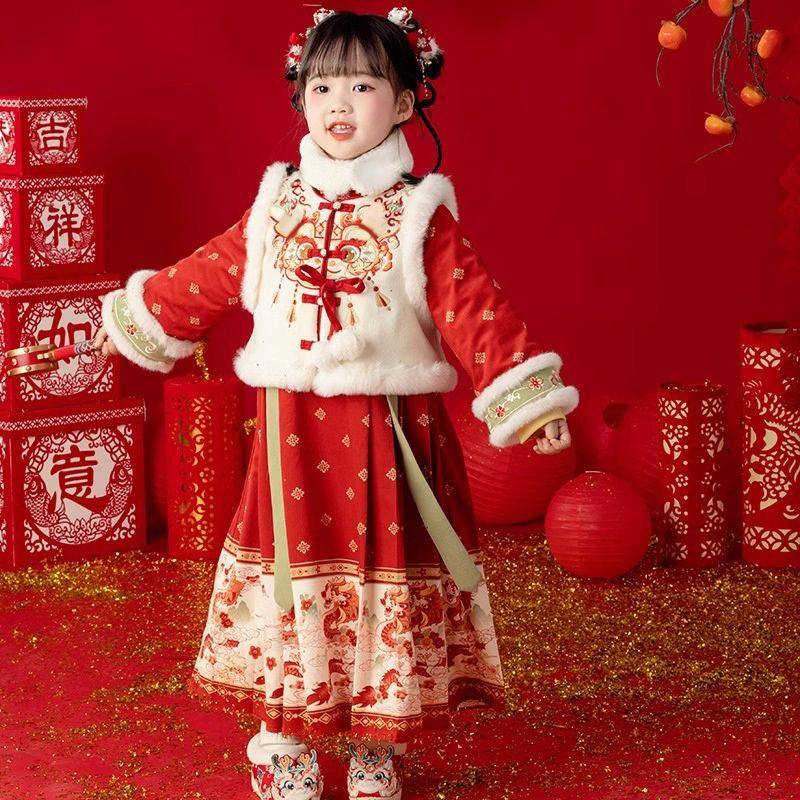 秋冬2025新款儿童古装中国风女孩棉服古风宝宝加厚春秋拜年服套装