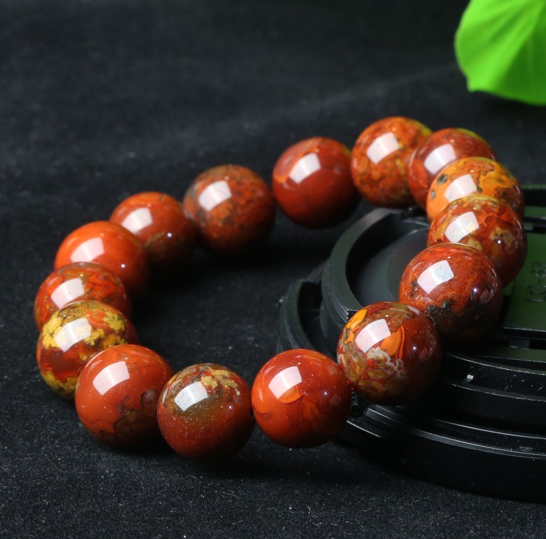 天然南红战国红玛瑙手链圆珠手串男女情侣款2022一物一图礼品保真