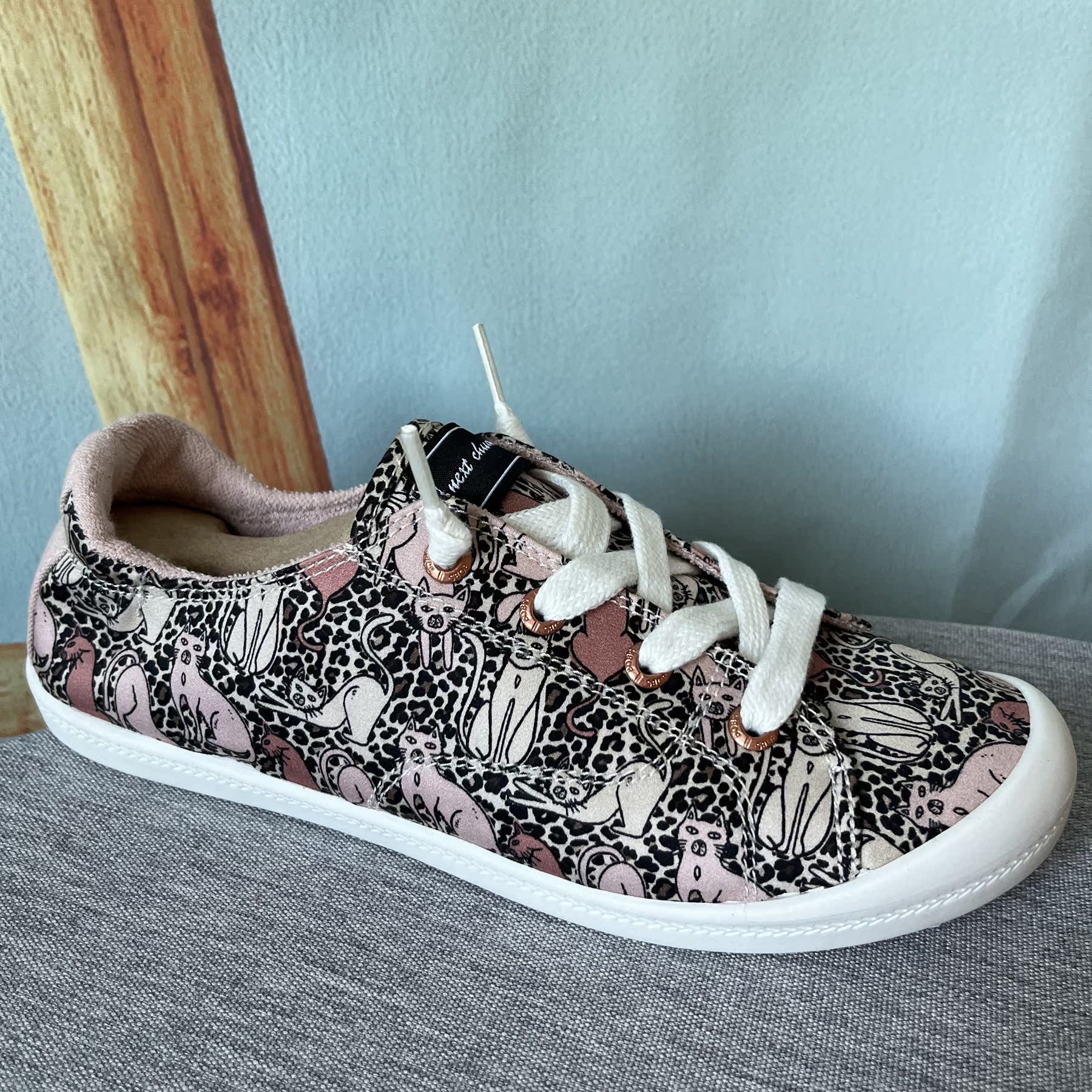 40码帆布鞋外贸松紧缩口包跟女鞋休闲春夏秋休闲软底印花猫记忆垫