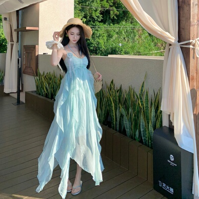 海边度假薄荷曼波绿色吊带连衣裙