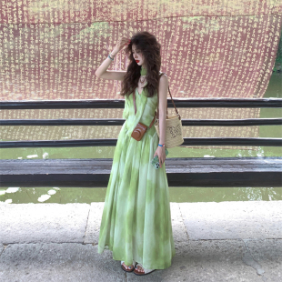 云南大理旅游穿搭女装 海边度假长裙复古绿色扎染吊带连衣裙女夏季