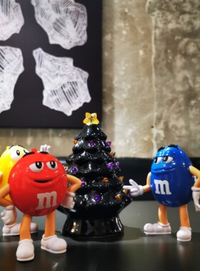 回馈！正版mm豆手办玩具公仔摆件人偶模型收纳盒大号