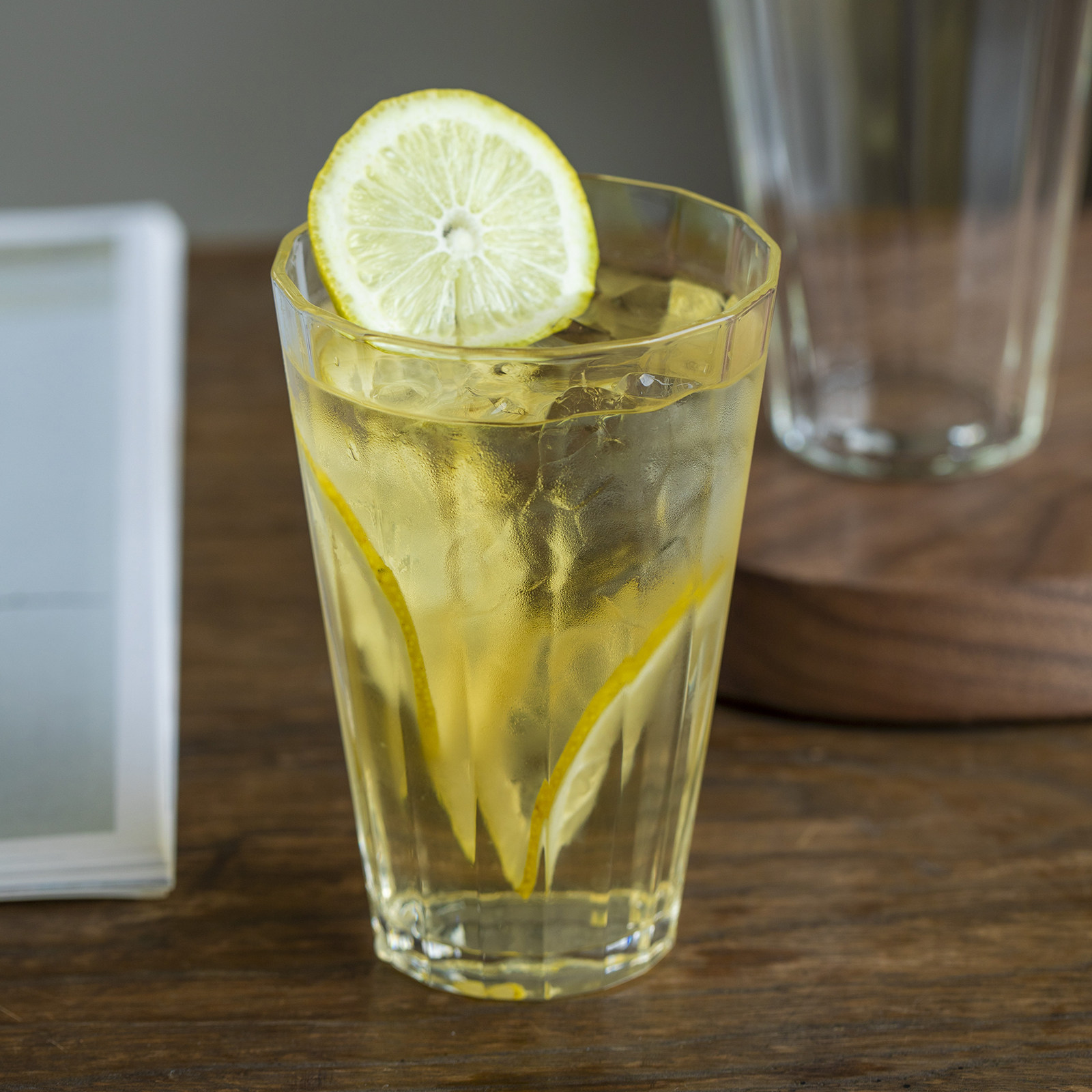 曼叙冷饮玻璃水杯家用食品级高硼硅玻璃杯耐高温透明多边果汁杯子