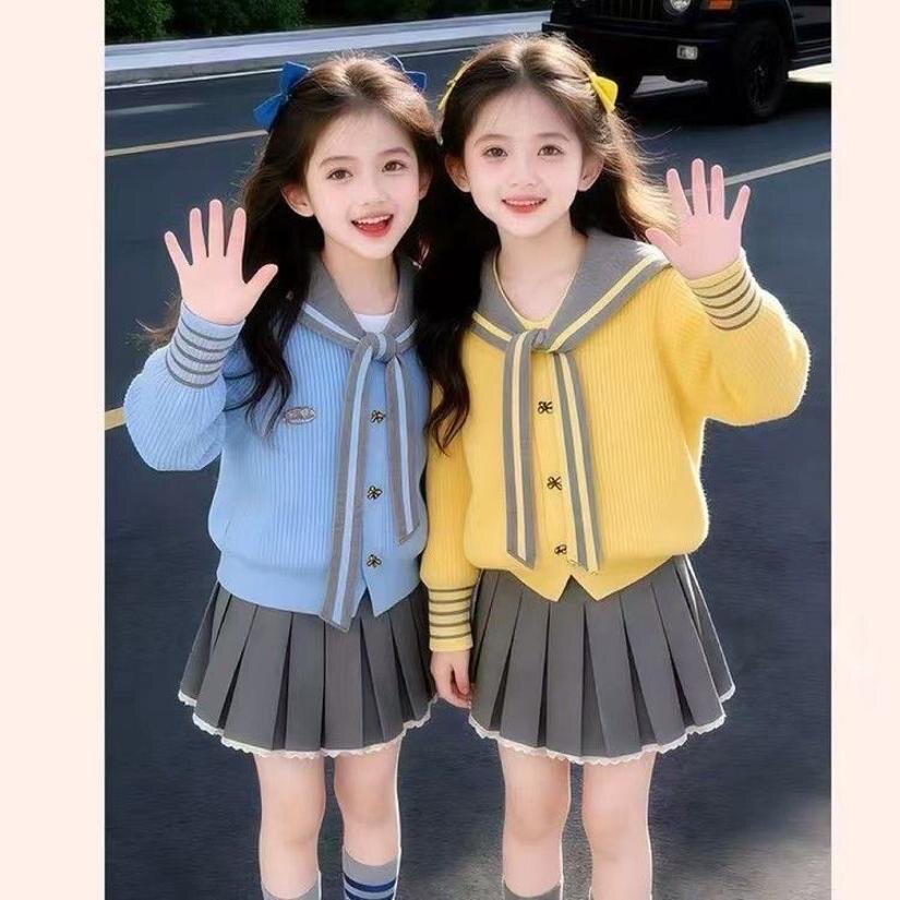 中大童秋款学院风三件套女童刺绣毛衣开衫百褶裙网红童装批发