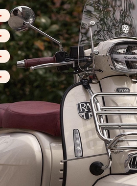 适用英国RA200 150 GP200 TG300s挡风玻璃前挡风板前货架书包架