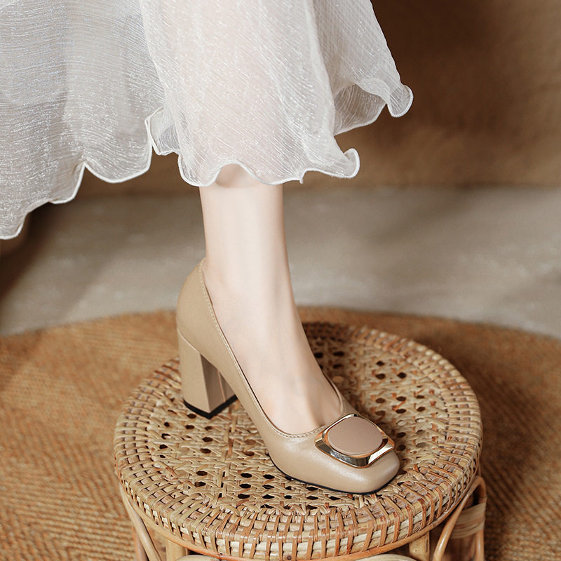 302-16高跟鞋女春秋新款方扣方头中跟粗跟气质仙女风大码加肥单鞋,女鞋,浅口单鞋,淘宝优惠券,粉丝福利购,淘宝优惠卷
