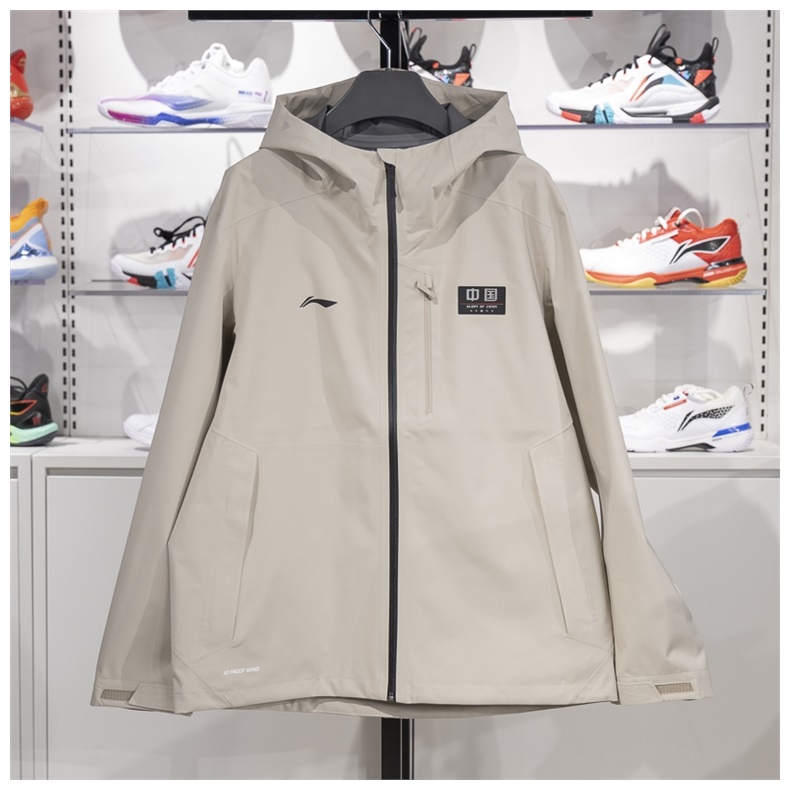 李宁男子风衣冬季新款户外健身舒适防风保暖连帽运动外套AFDUC71