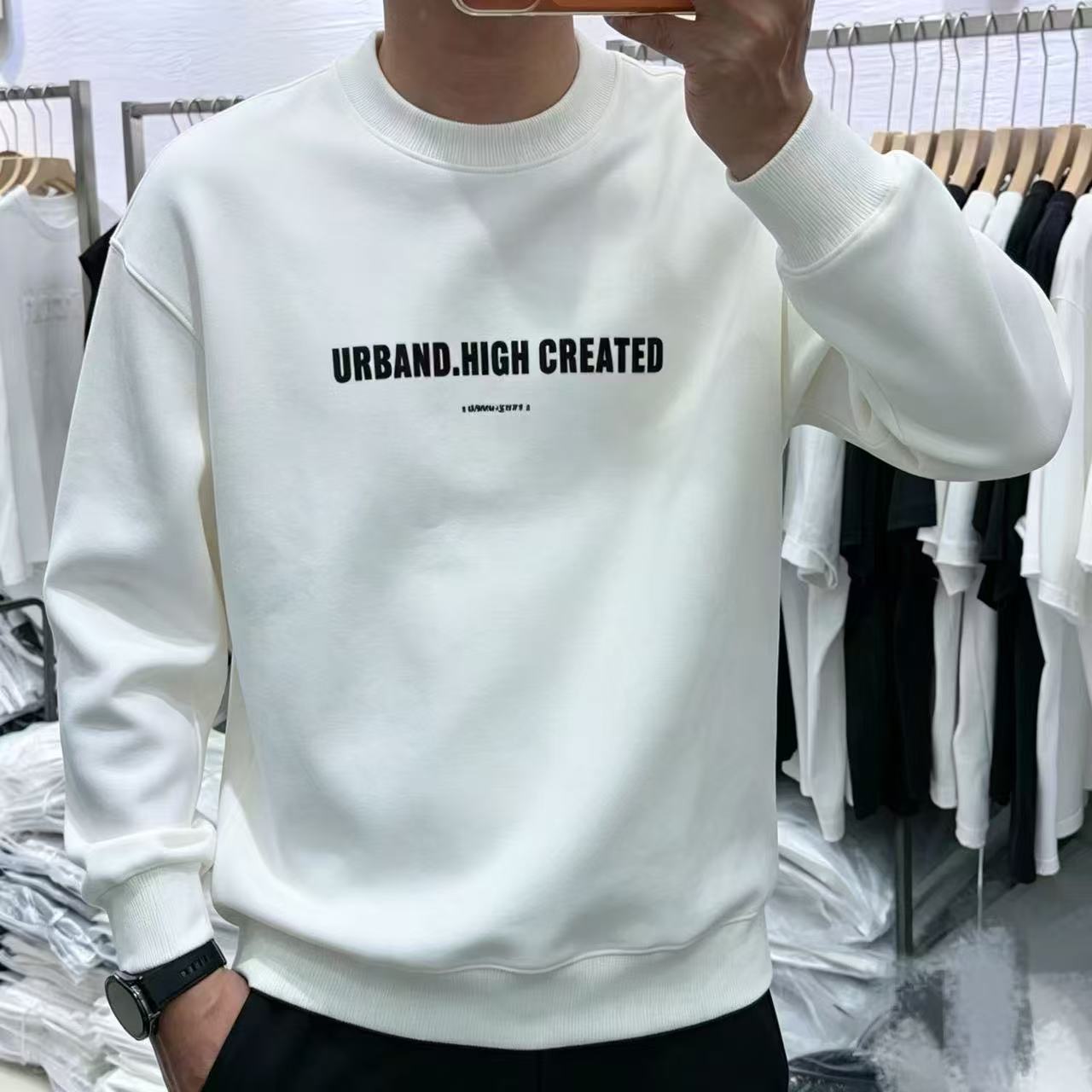 秋冬新款男士潮牌圆领宽松休闲小标印花卫衣时尚百搭纯色上衣打底
