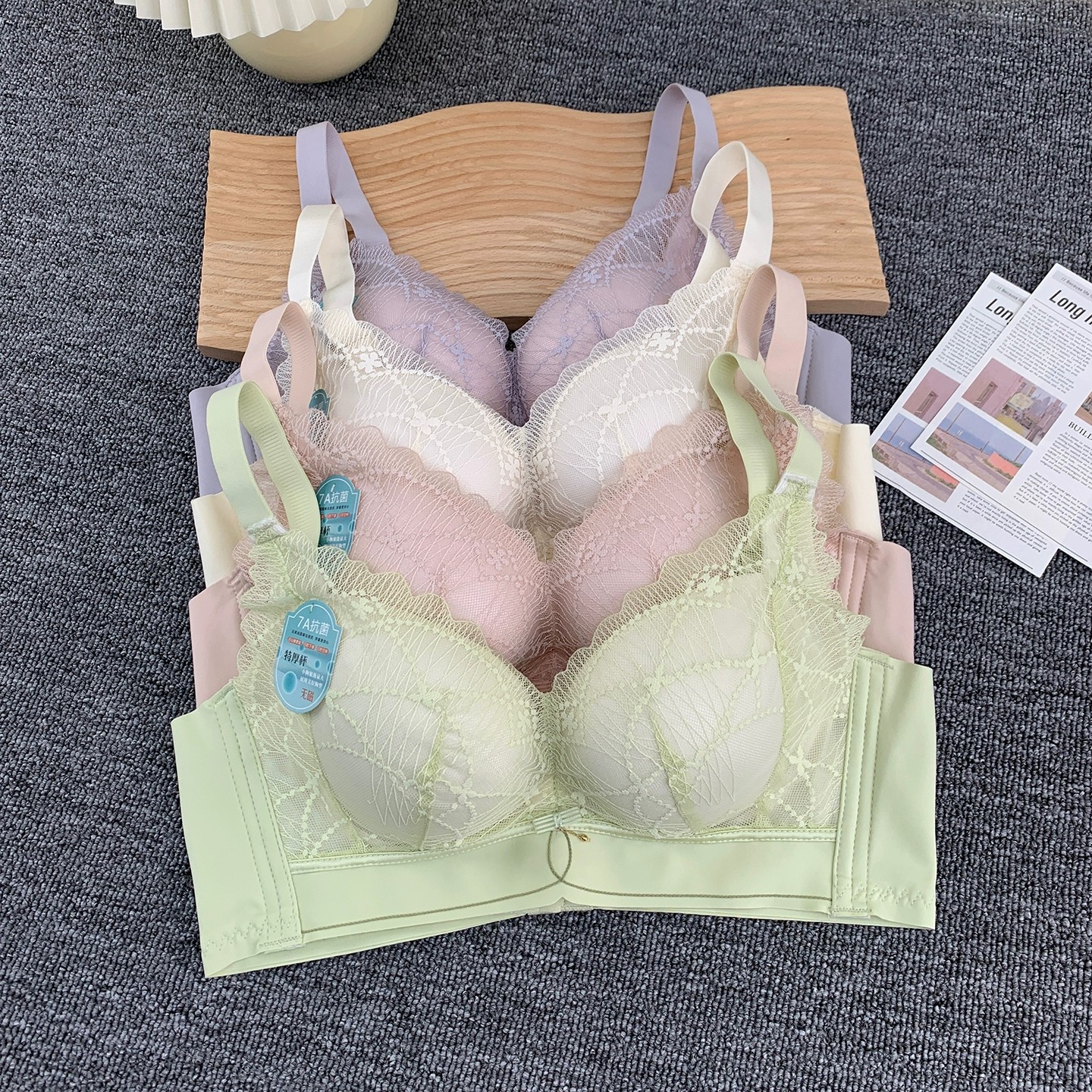 小胸显大加厚罩杯平胸文胸