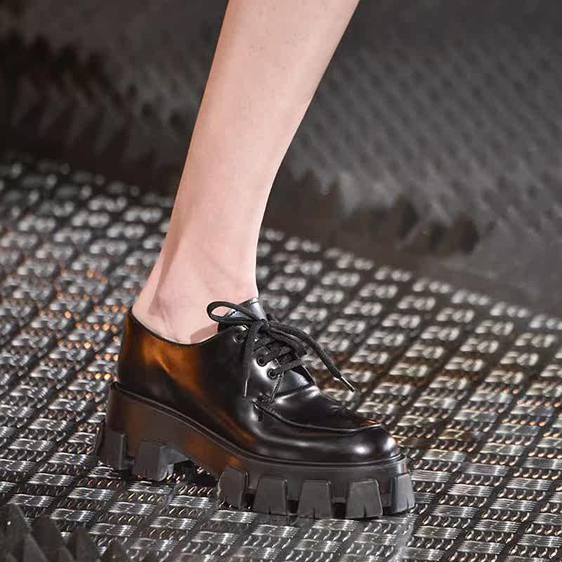 新品英伦网红风系带松糕女鞋巴黎时装模特走秀款女单鞋ins潮定制|msdalam kategori Kasut wanita, kasut rendah - dari Buy2taobao.com untuk memberikan perkhidmatan ejen Taobao profesional membeli