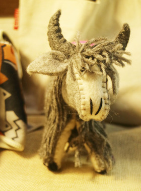 手工羊毛毡摆件治愈礼物装饰玩偶