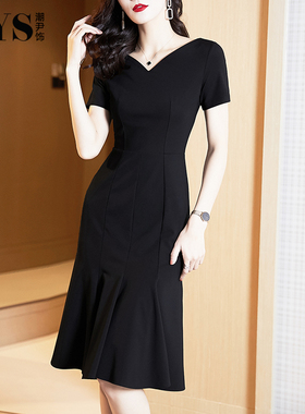 赫本风收腰v领小黑裙修身显瘦气质黑色包臀连衣裙女夏季鱼尾裙子