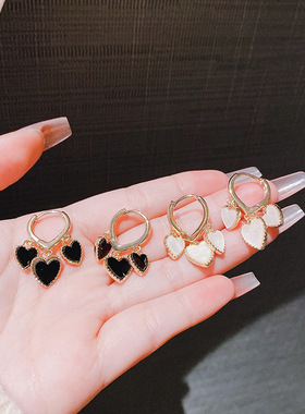 2024新款耳饰品抖音同款白色爱心灵动耳环女轻奢气质个性简约耳扣