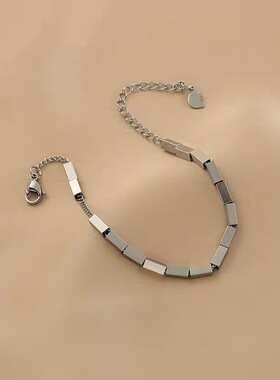 小方块手链女ins风简约气质小众设计感钛钢嘻哈手环百搭手饰品