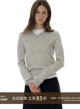 Cycle Document 100%羊毛小口袋设计V领修身针织衫女短款叠穿毛衣