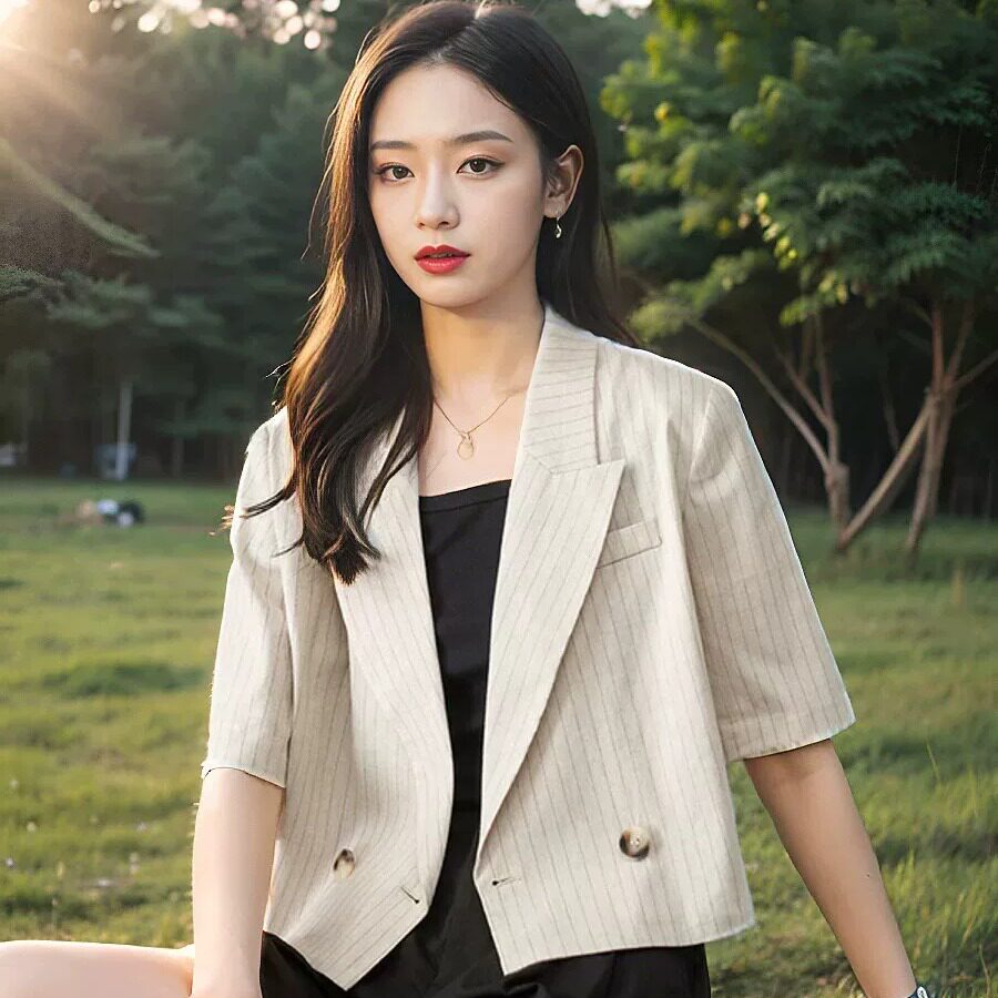 娅丽达高级感薄款短袖西装外套女夏季2026新款小个子截短式西服女