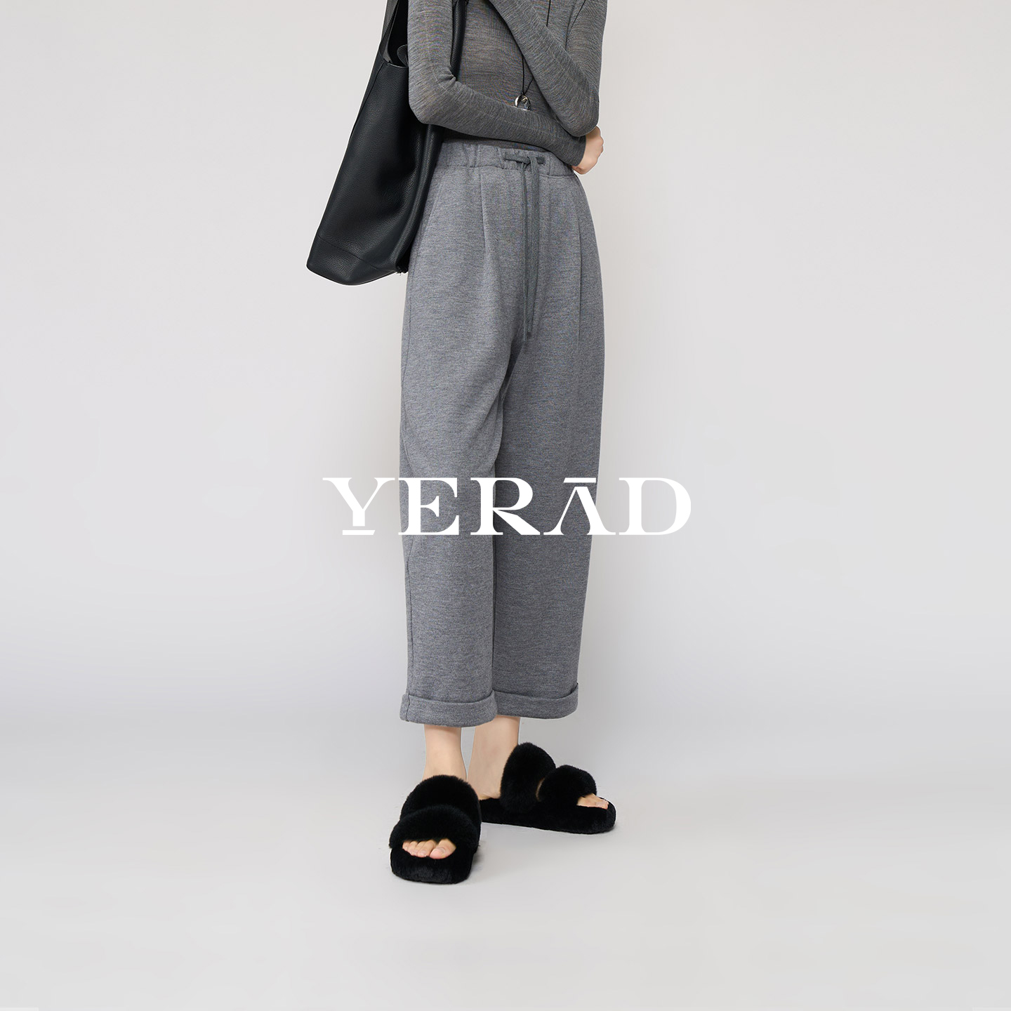 娅丽达棉羊毛精纺质感运动卫裤