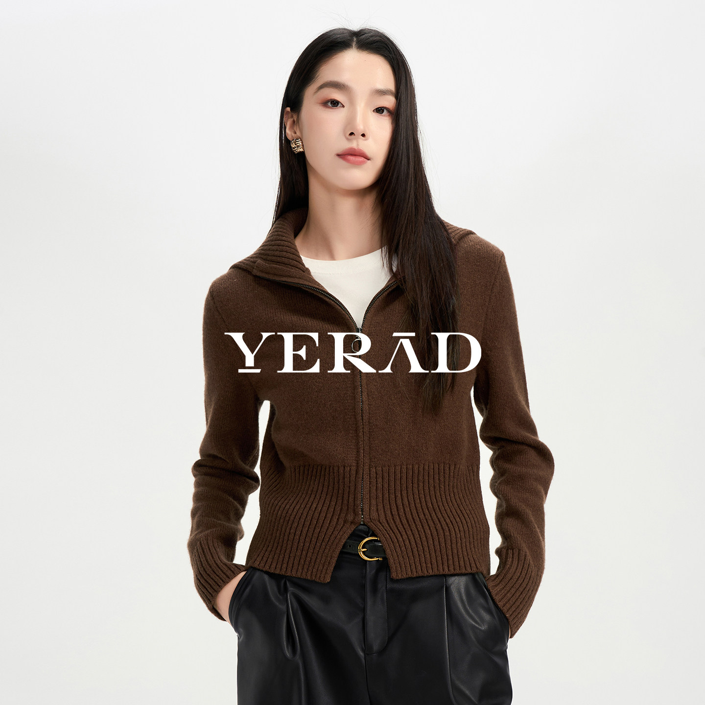 娅丽达美拉德大翻领羊毛针织衫2026秋季新款长袖开衫外套女短款
