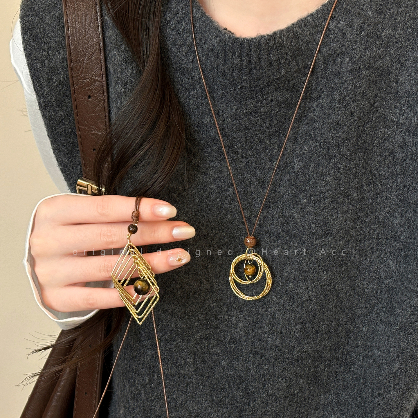 美拉德复古虎眼石吊坠项链女秋冬轻奢高级感毛衣链小众设计配饰品