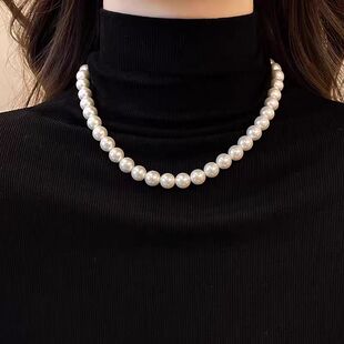 高级感优雅珍珠项链女轻奢气质百搭毛衣链秋冬港风小众锁骨链配饰