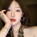 耳饰 甜酷辣妹风碎银星星耳钉简约百搭轻奢高级感耳环女冷淡风时尚