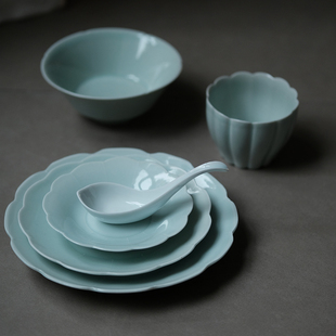 無人问津 ｜以宋清雅 花瓣系列 一人食餐具套组