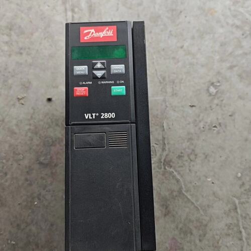 议价丹佛斯变频器VLT2800 /2900/VLT2822PT4可维修