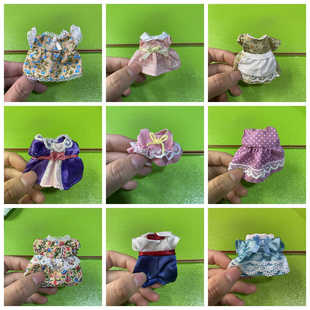 正品日本森贝儿家族过家家玩具动物玩偶迷你摆件 大号衣服