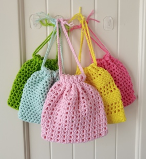 成品纯手工编织华夫格网络袋拉链款包收纳充电器耳机口红零钱小包