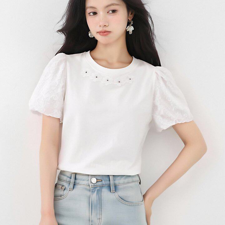 已出货2026夏季新款设计感白色短袖T恤女装今年流行爆款通勤上衣