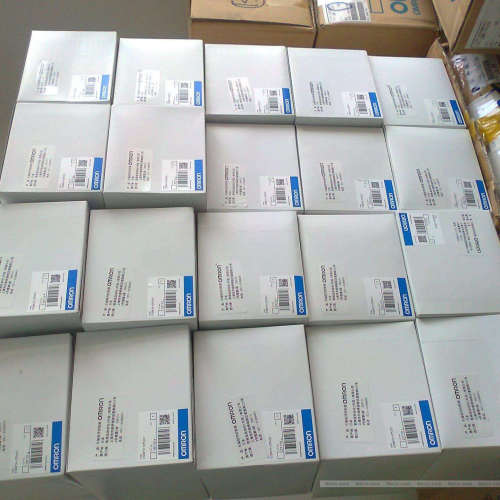 欧姆龙接近开关E2EM-X4X1E2EM-X4X2E2EM-X8X1E2EM-X8X2原装