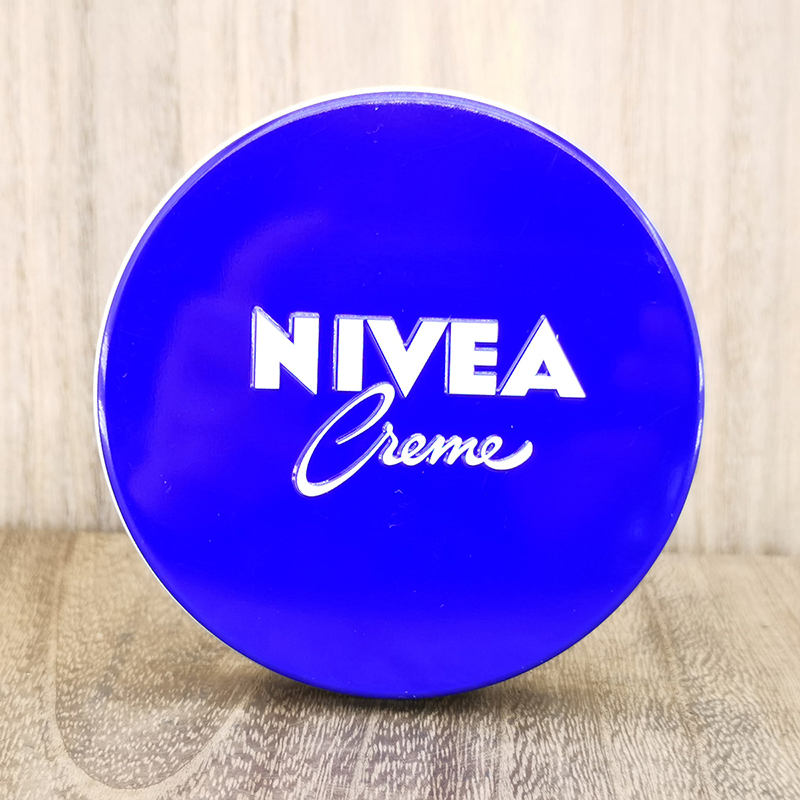 妮维雅蓝罐全身适用修护经典铁盒