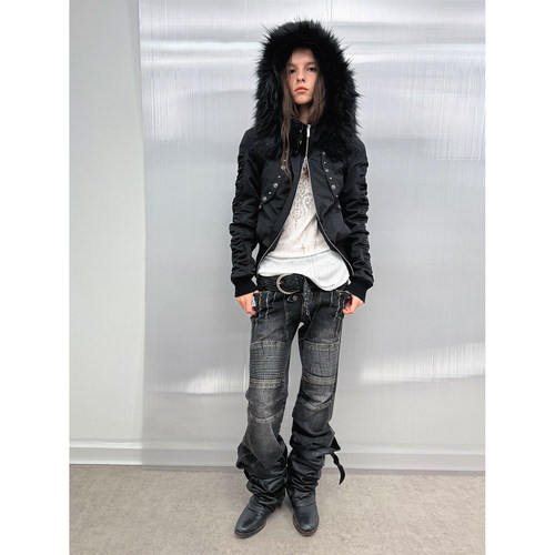 DP短款收腰派克服加厚毛领外套