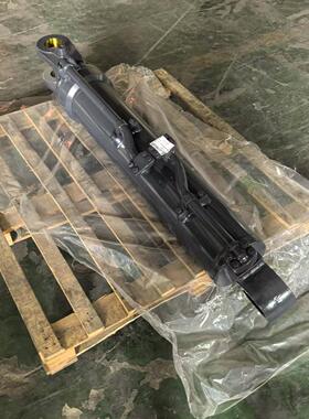 山推L55-5装载机 举升油缸 左侧提升缸总成  1457-81-17000
