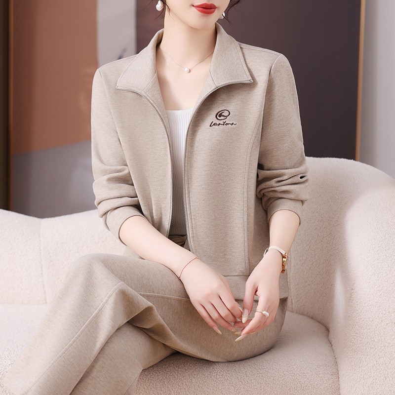 中老年妈妈秋季洋气休闲套装