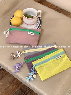 thefifthmoon简约撞色暗格纹带气球狗挂件帆布收纳袋笔袋