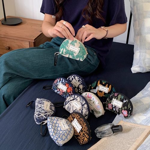 thefifthmoon清新花边复古刺绣耳机包收纳包airpods一代二代三代