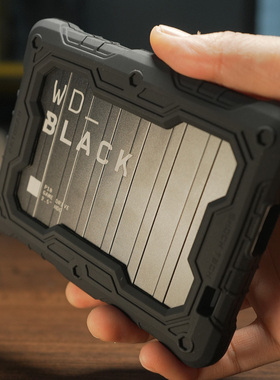 肥熊适用于西部数据 西数 WD_BLACK P10黑盘 移动硬盘防摔保护套战术军事风防震硅胶套防滑外套